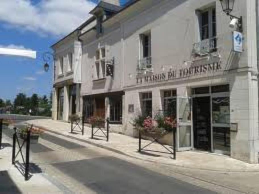Maison De Ville Proche Beauval Avec Parking Selles sur Cher Bagian luar foto